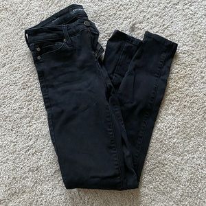 Black Skinny Jeans